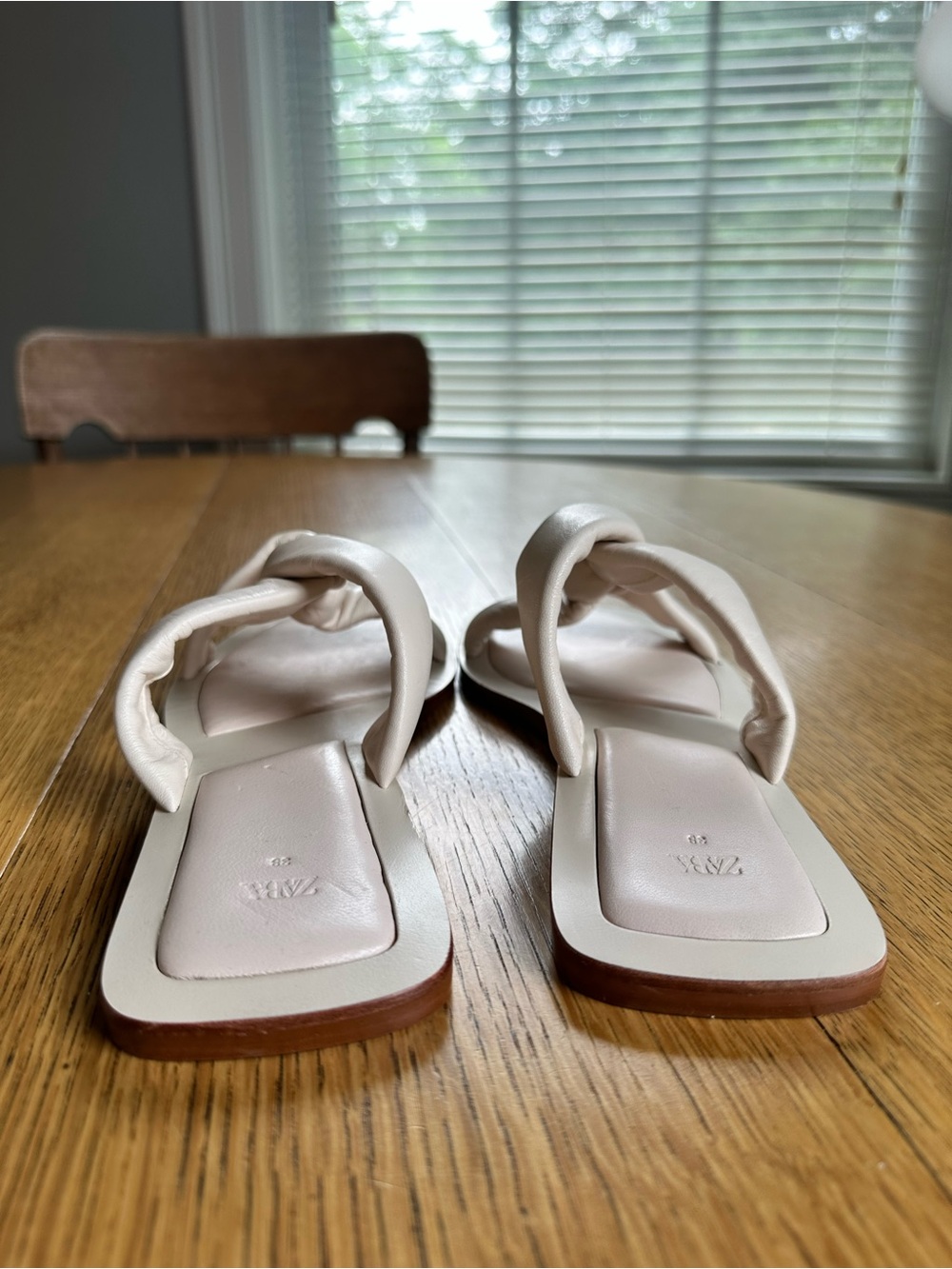 Zara Leather Knot Sandal Slides Off White Size 7.5 - Picture 5 of 11